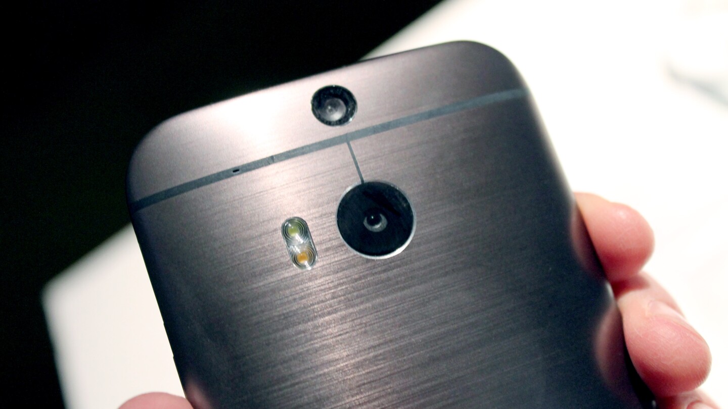 The HTC One M8 has a dual-colour LED flash next to the rear shooter