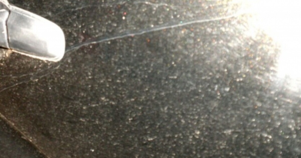 Selfhealing car paint uses sunlight to repair scrapes