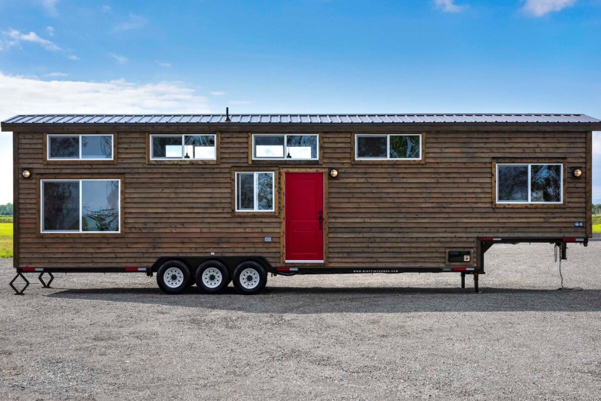 The Canada Goose has a total floorspace of around 400 sq ft (37 sq m) and is one of five tiny houses that we're highlighting in our look at huge ho