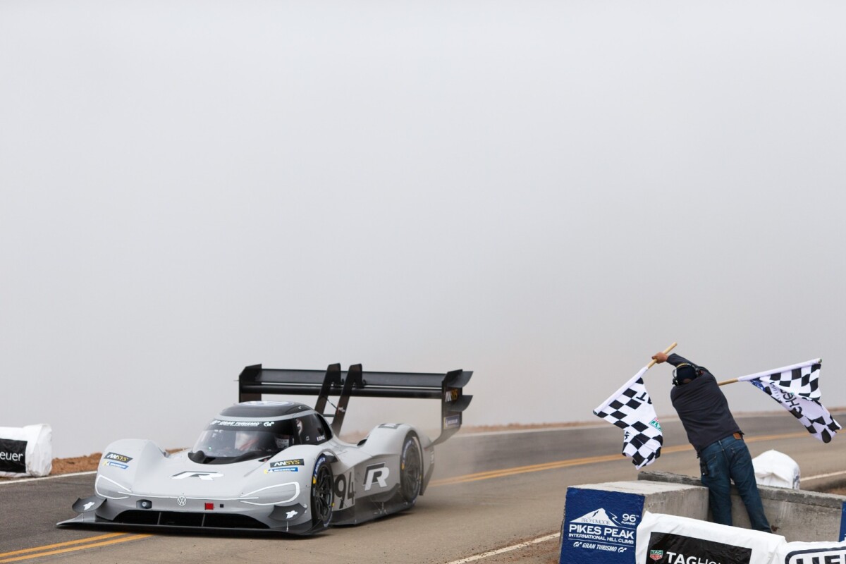 Romain Dumas crosses the finish line in an all-time record time of 7 minutes, 57.148 seconds