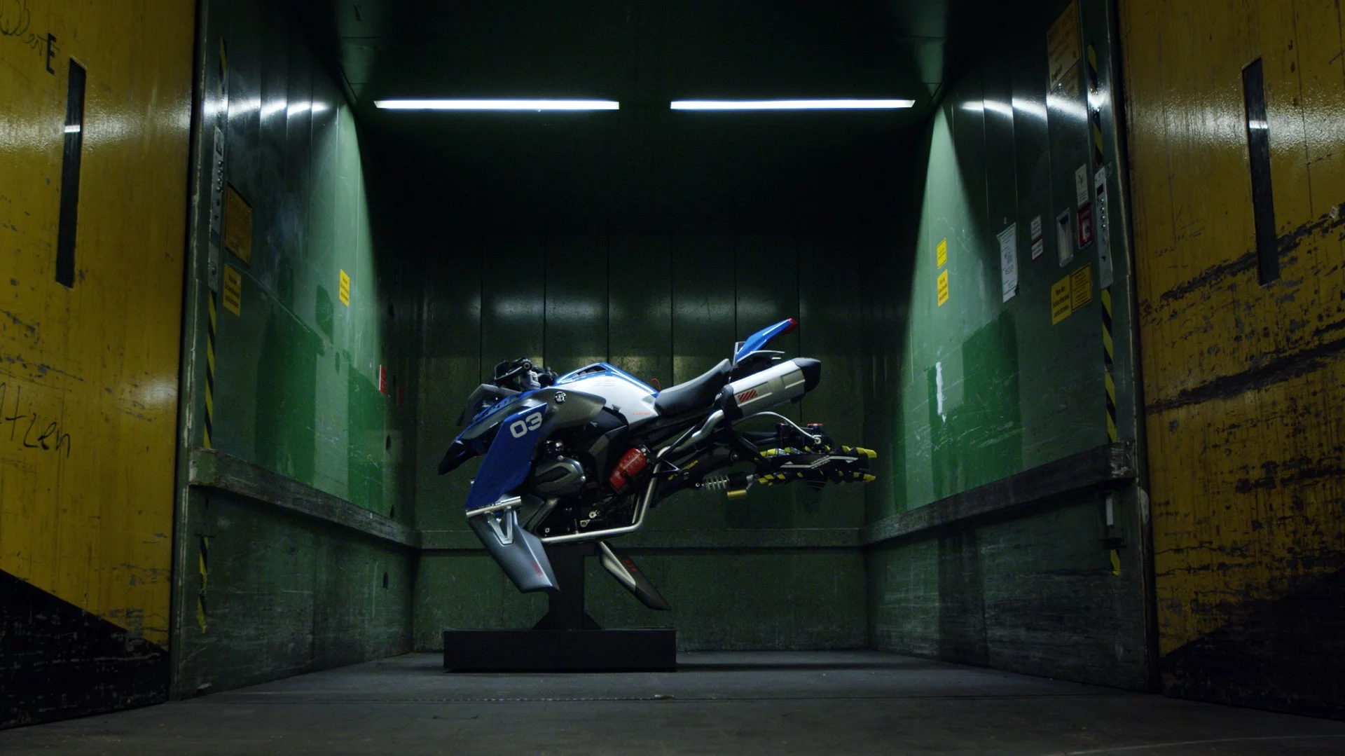 The full-size Hover Ride Concept in its element – "hovering" just off the ground
