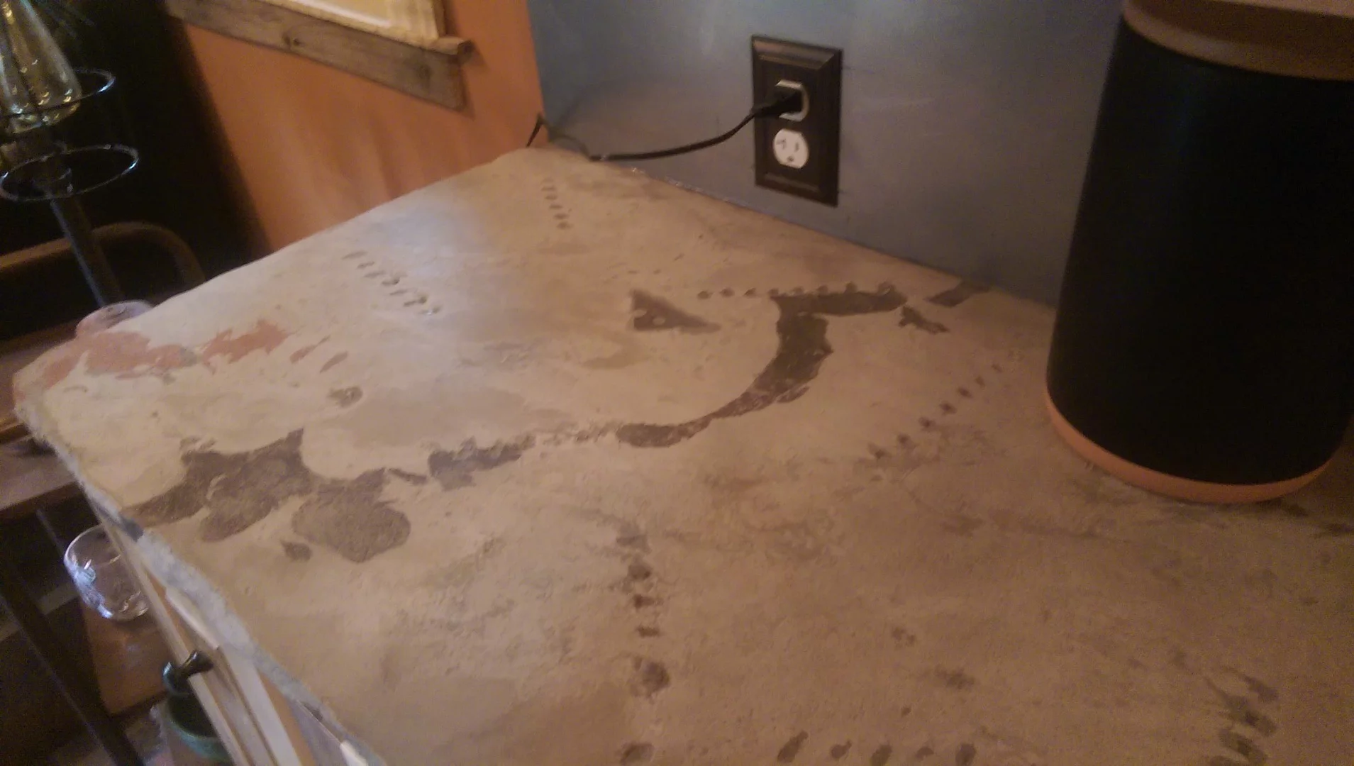 Concrete countertops (Photo: Maximus Extreme Living Solutions)