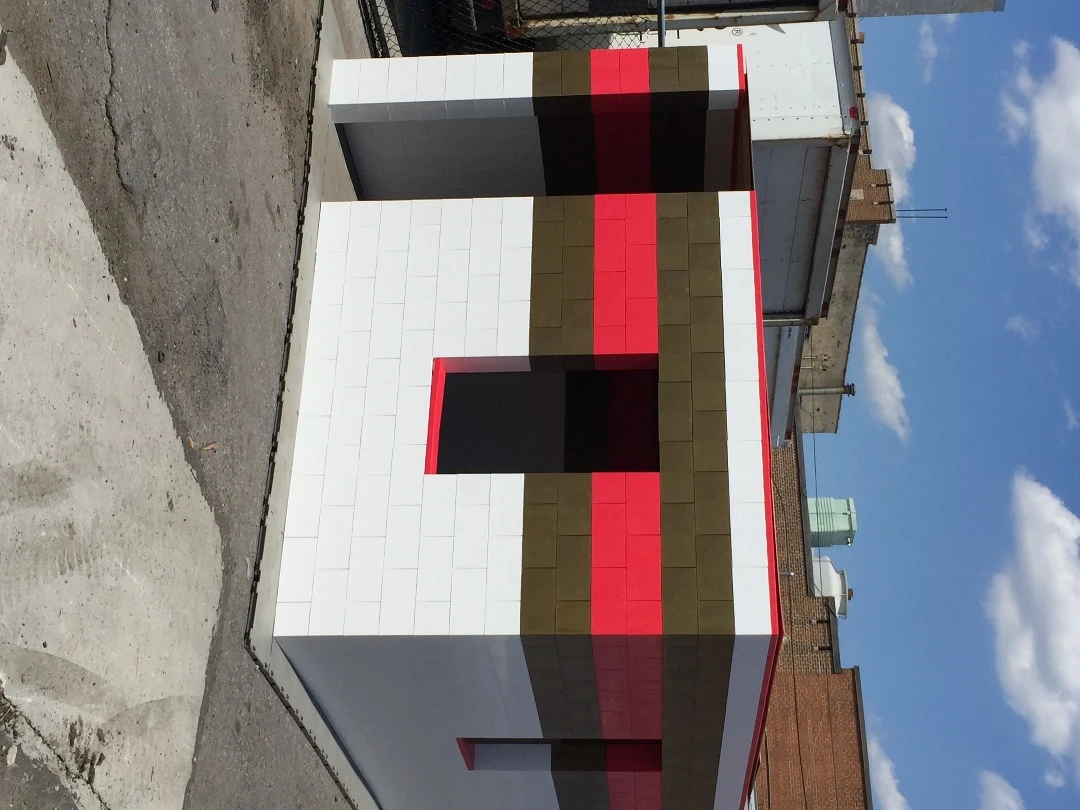 For those interested in building something with EverBlock, single full-size block will set you back US$7.25, while a bulk pack of 18 large blocks costs $125.10