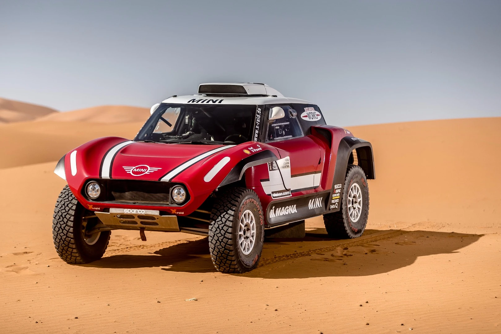 The new John Cooper Works Buggy has a newly designed carbon fiber-reinforced plastic and Kevlar body