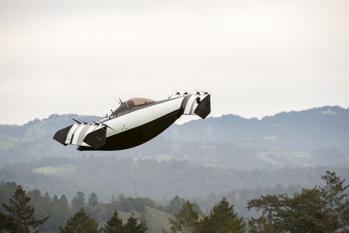 Opener launches BlackFly fixedwing VTOL flying car that doesn't require a license