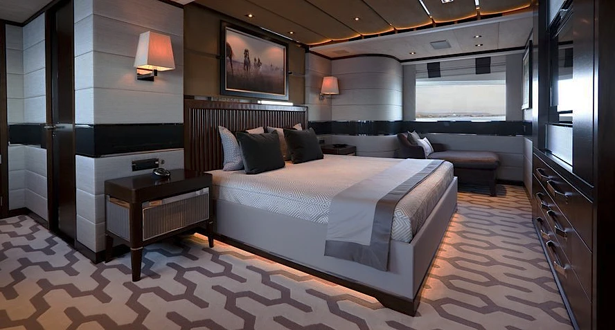 M/Y Aurelia bedroom