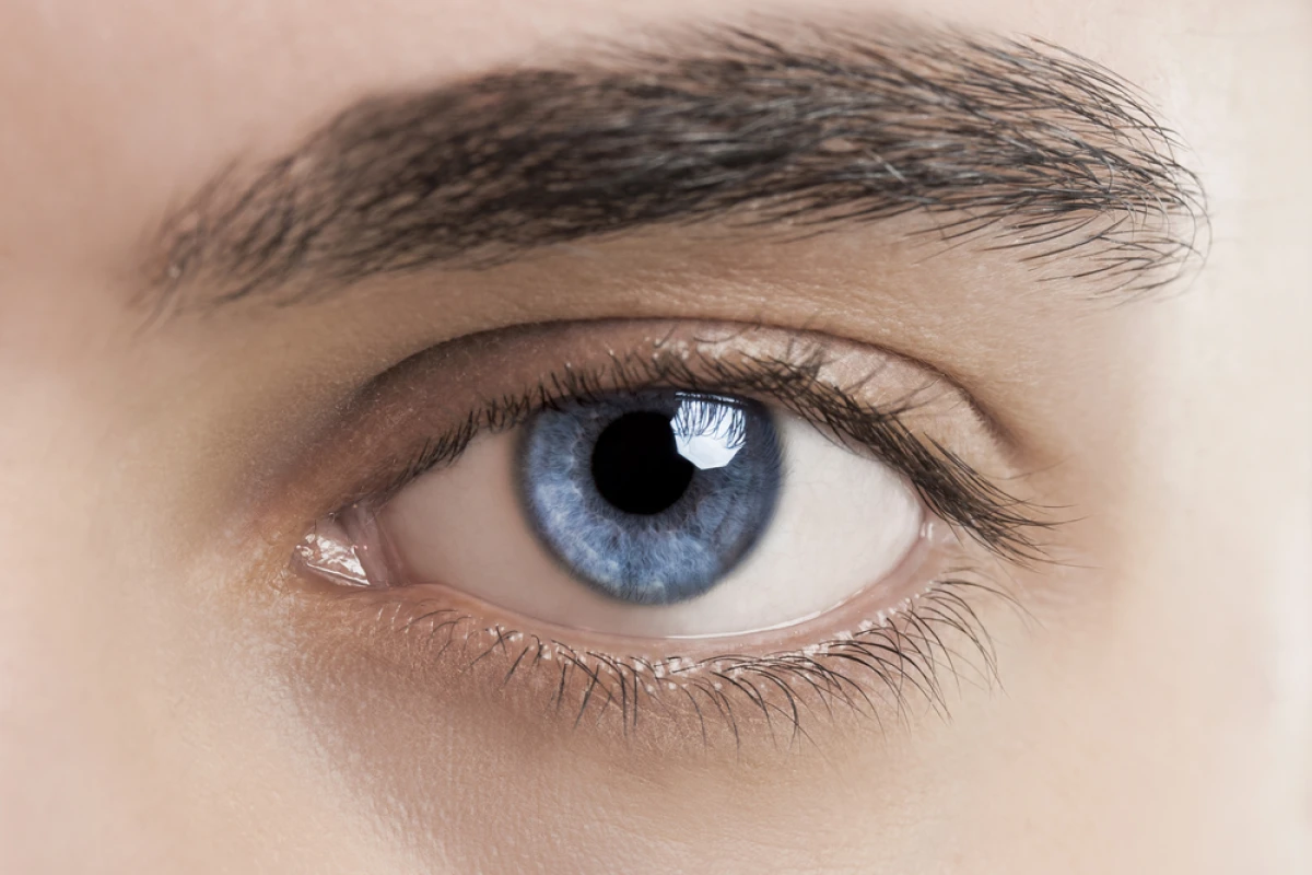 Scientists have created lenses that refract light in the same fashion as the lens in the human eye (Photo: Shutterstock)