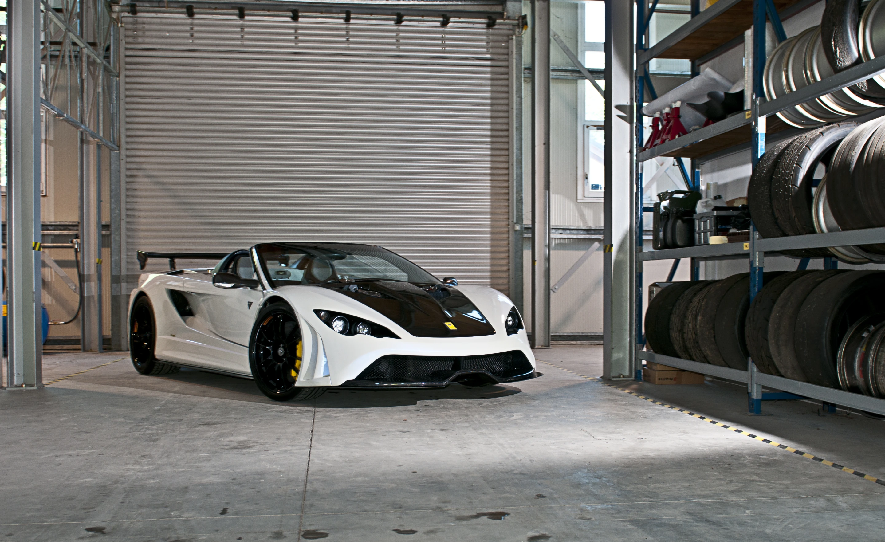 Tushek lists the top speed at 311 km/h (193 mph)