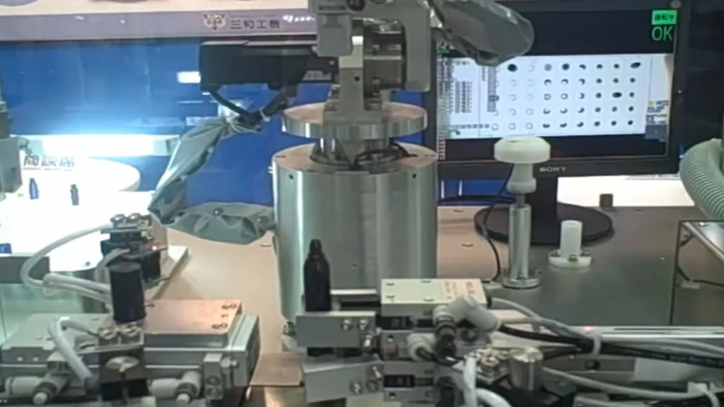 The pen assembly machine from Keyence
