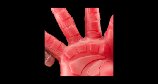 The Handie features a textured silicone palm