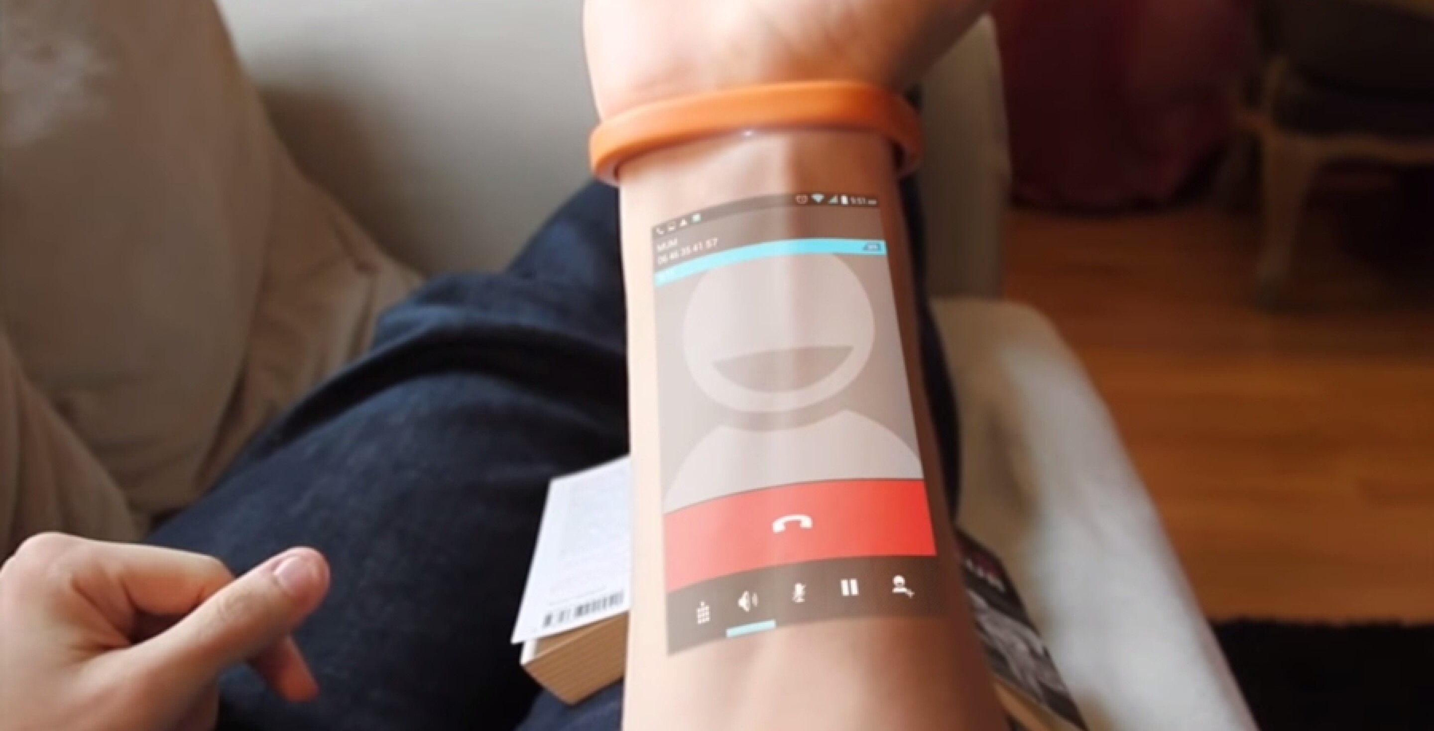 Cicret wristband turns your arm into a touch screen