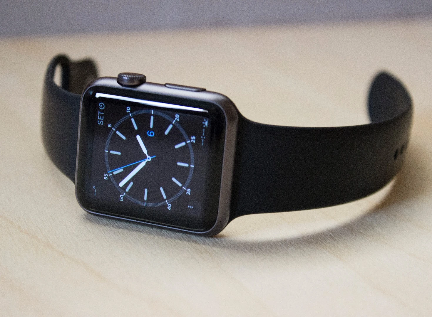 The aluminum Apple Watch Sport in space gray (42 mm version) (Photo: Will Shanklin/Gizmag.com)