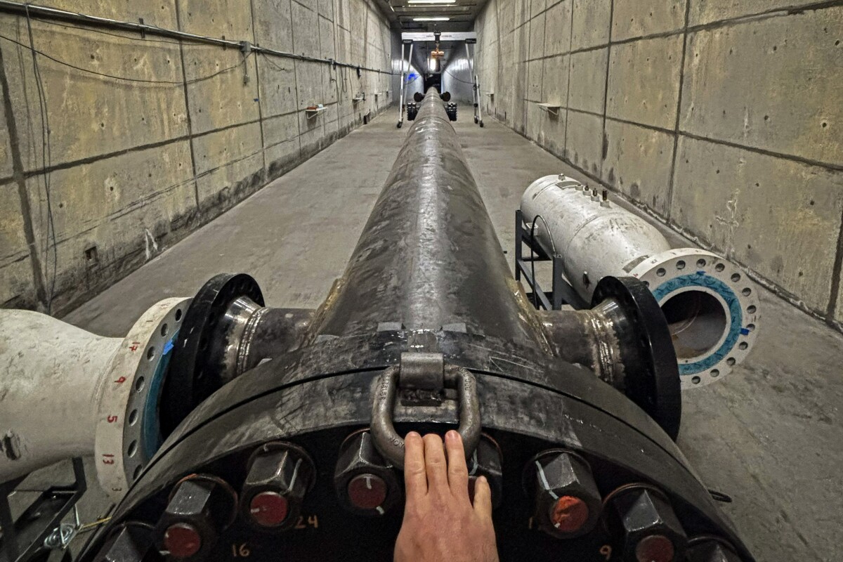 Mach-23 potato gun to shoot satellites into space