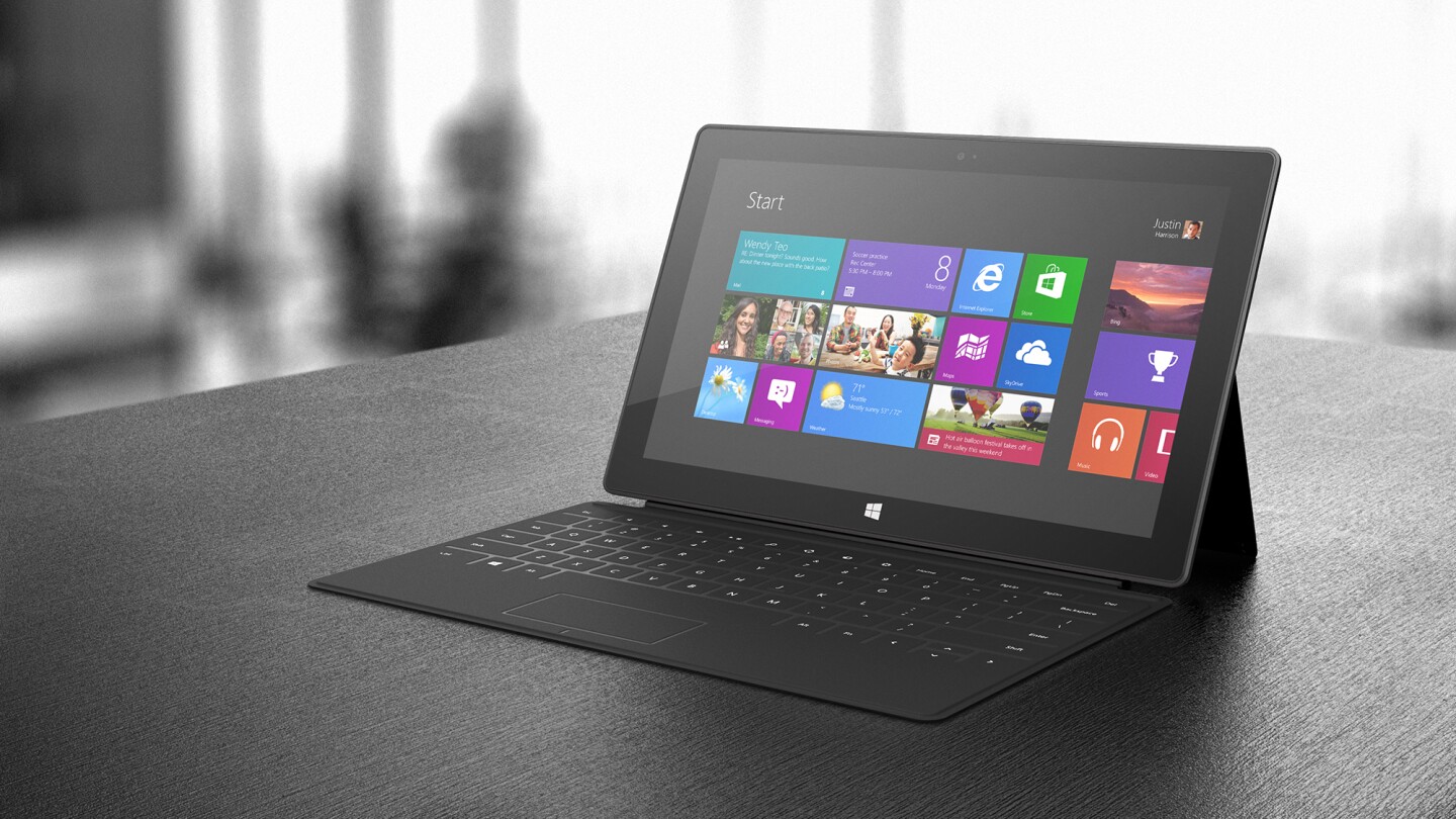Microsoft Surface tablet gets torn apart, deemed difficult to self repair