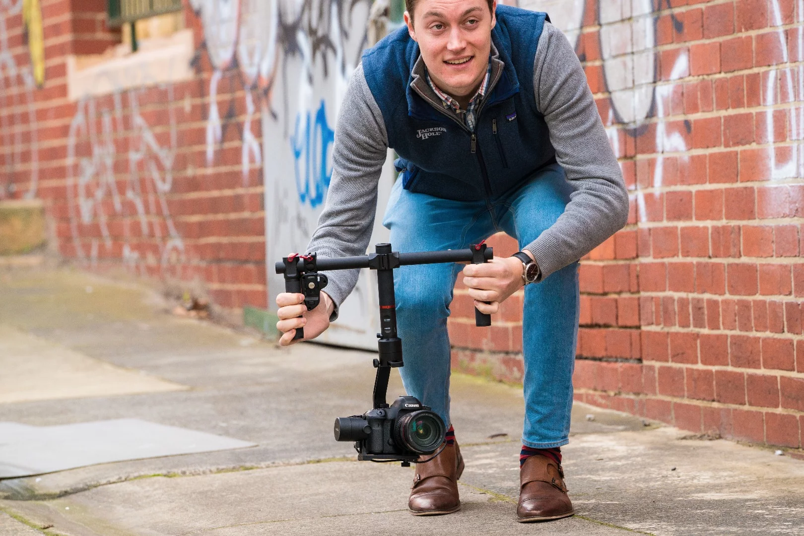 Moza Air: lightweight DSLR gimbal stabilizer for US$599