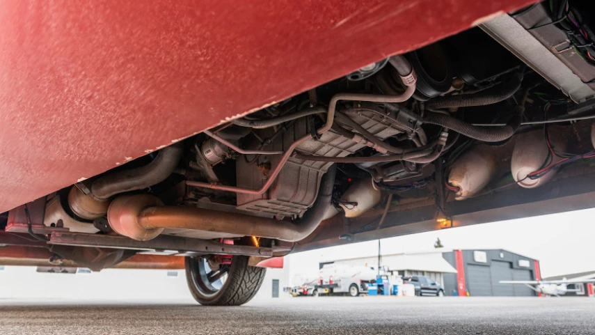 The Learmousine is powered by an 8.1L Chevrolet Vortec V-8, 400 HP truck engine