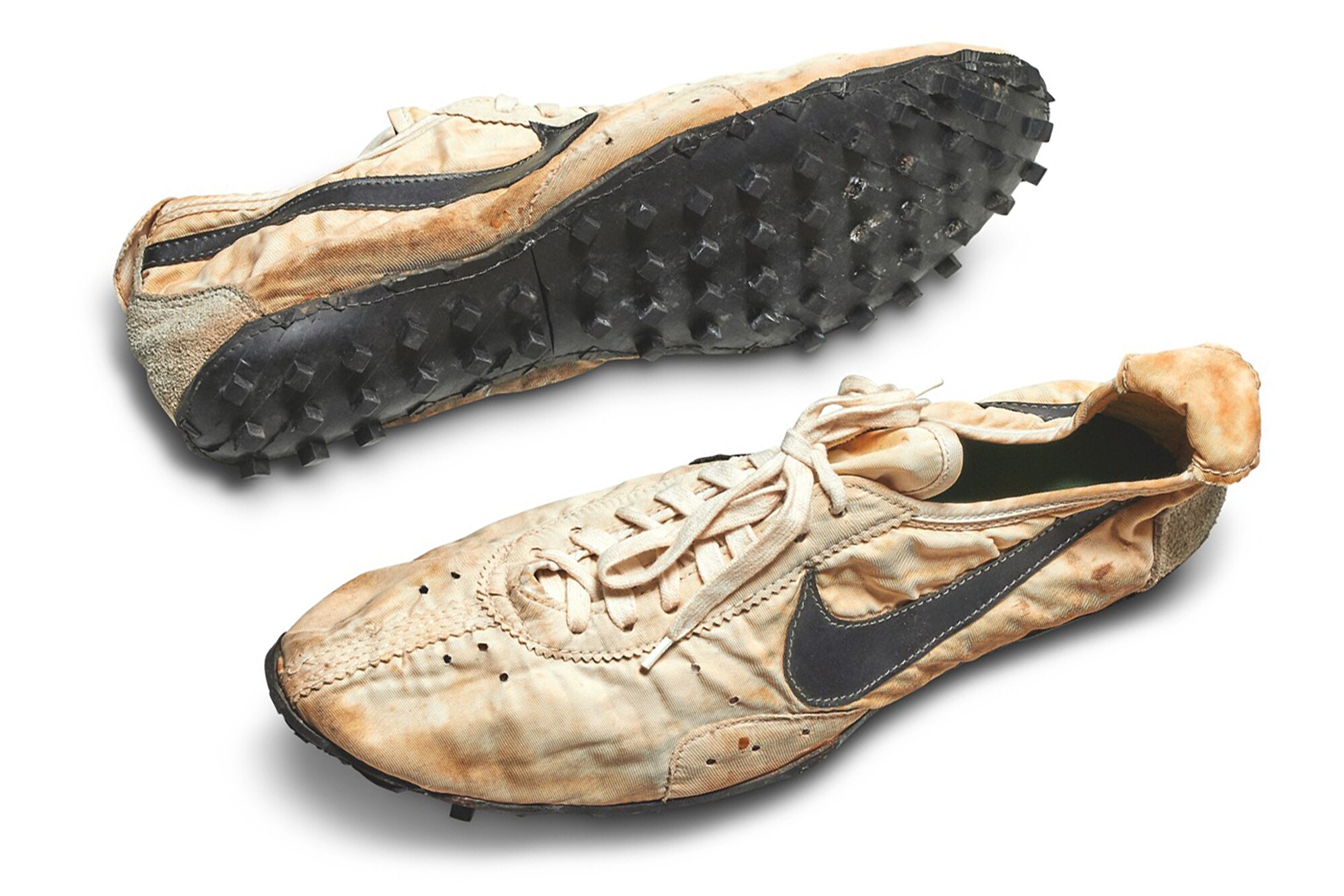 Original Air Jordan sneakers fetch $672,000 and smash auction records