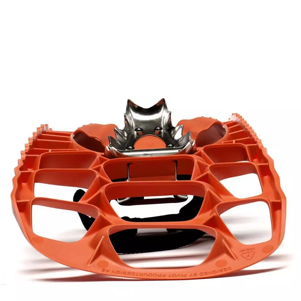 The cutouts in the thermoplastic body were inspired by Lamborghini air vents