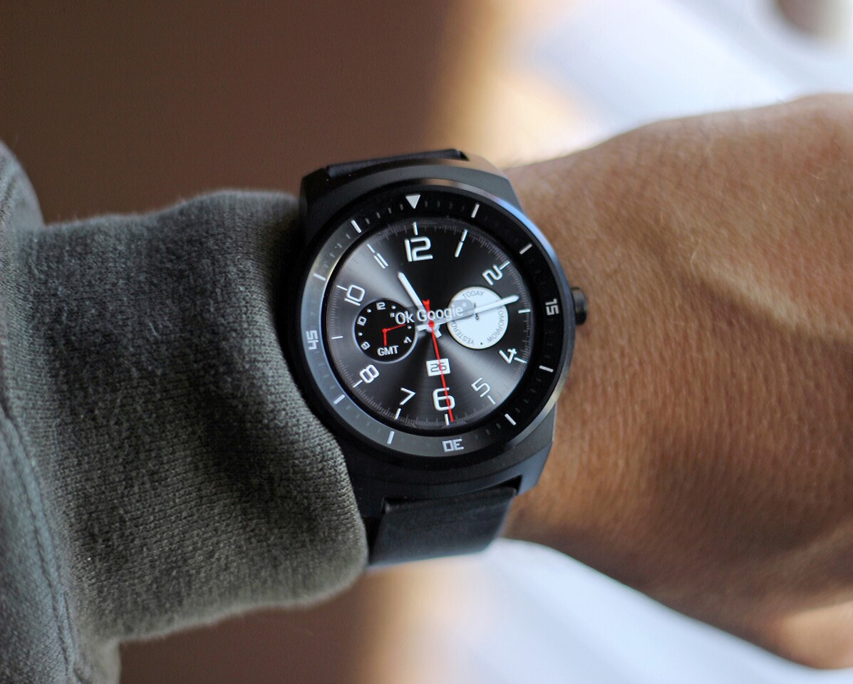 LG's clock faces complement the watch's design (Photo: Will Shanklin/Gizmag.com)