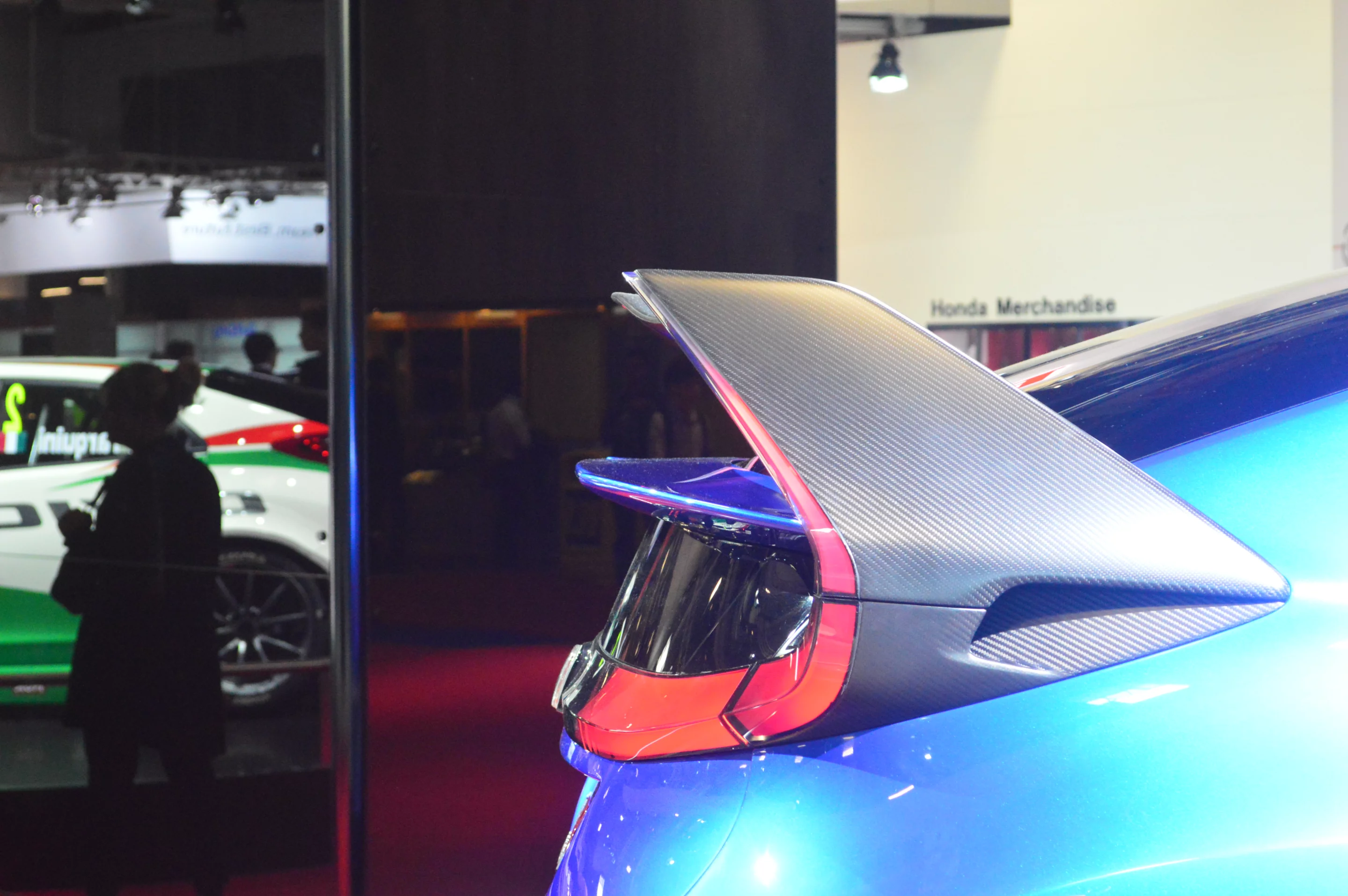 Close up of the Honda 2015 Civic Type R at the Paris Motor Show (Photo: C C Weiss/Gizmag)