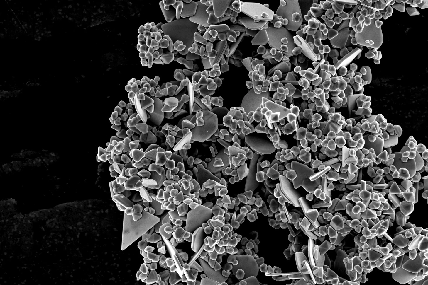 Silver nanoparticles (pictured here from a different study) have antibacterial qualities, but they must be used sparingly