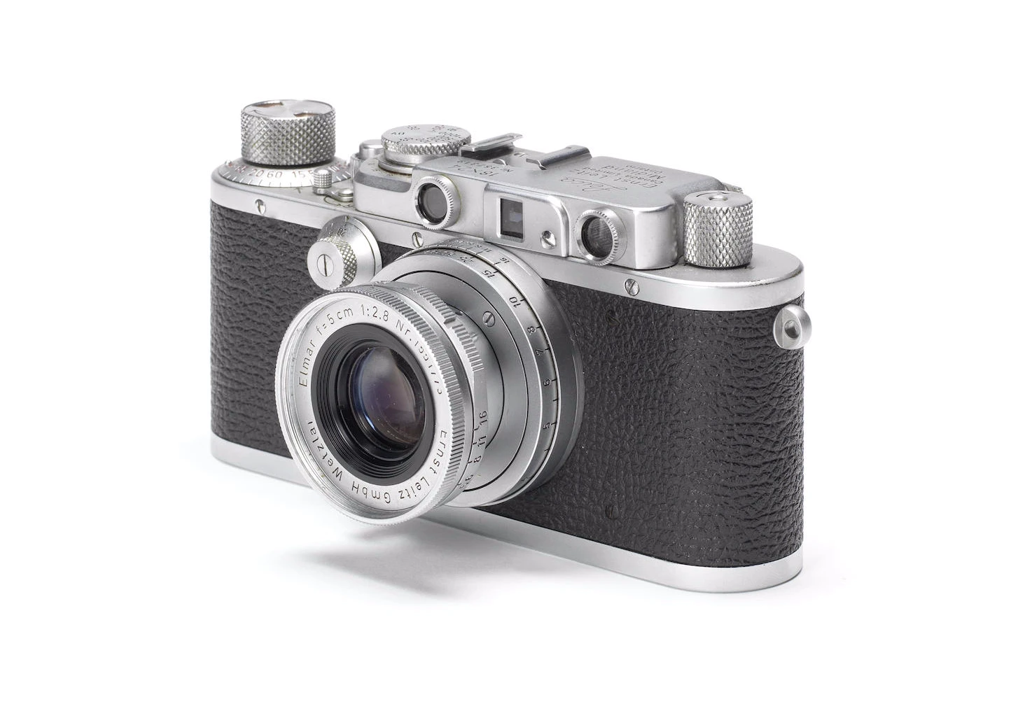 A 1954-1955 Leica 72 is expected to yield at least US$18,000