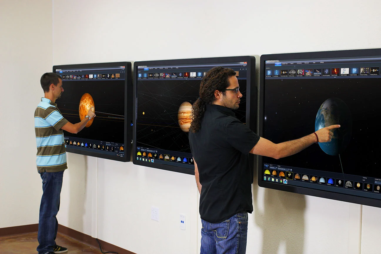 Ideum has updated its 65-inch Presenter multitouch wall display
