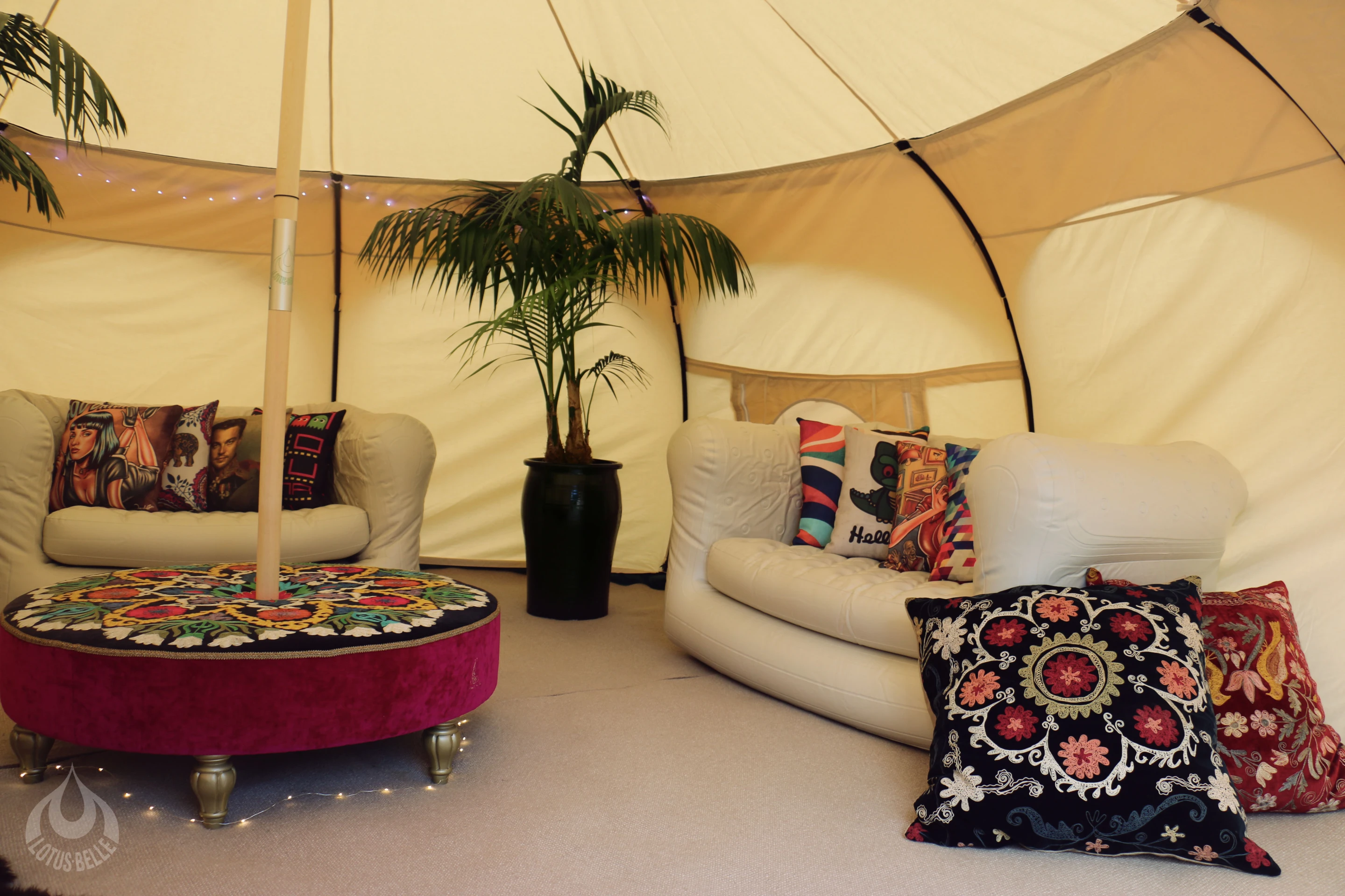 Get creative with your interior decorating inside the Lotus Belle Outback Deluxe