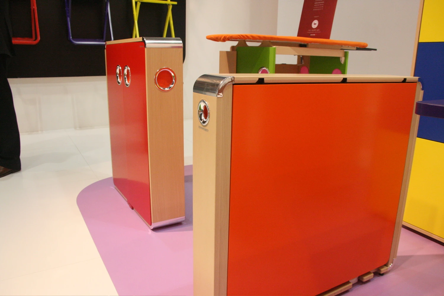 Foppapedretti foldable table (Photo: Bridget Borgobello/Gizmag)
