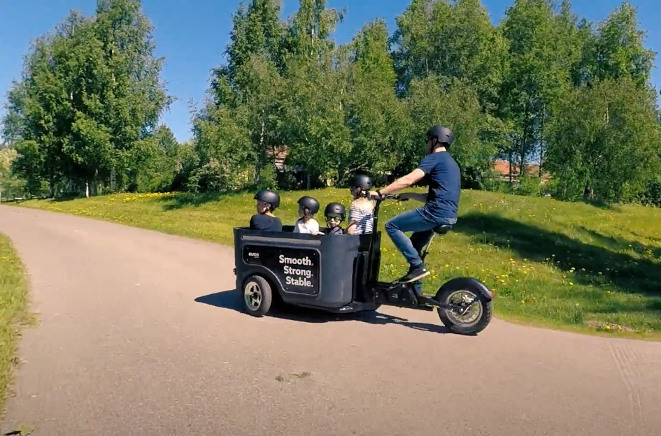 Those looking to upsize child-carrying capacity will want to look at the Ouca Kiddiebus instead of the pictured Transport
