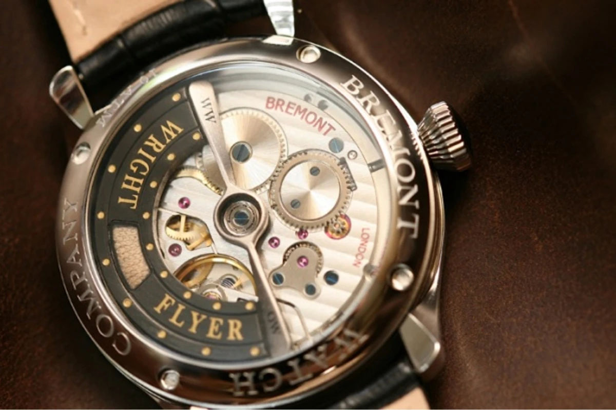 The Bremont Wright Flyer watch contains a swatch of muslin from the first heavier than air flying machine