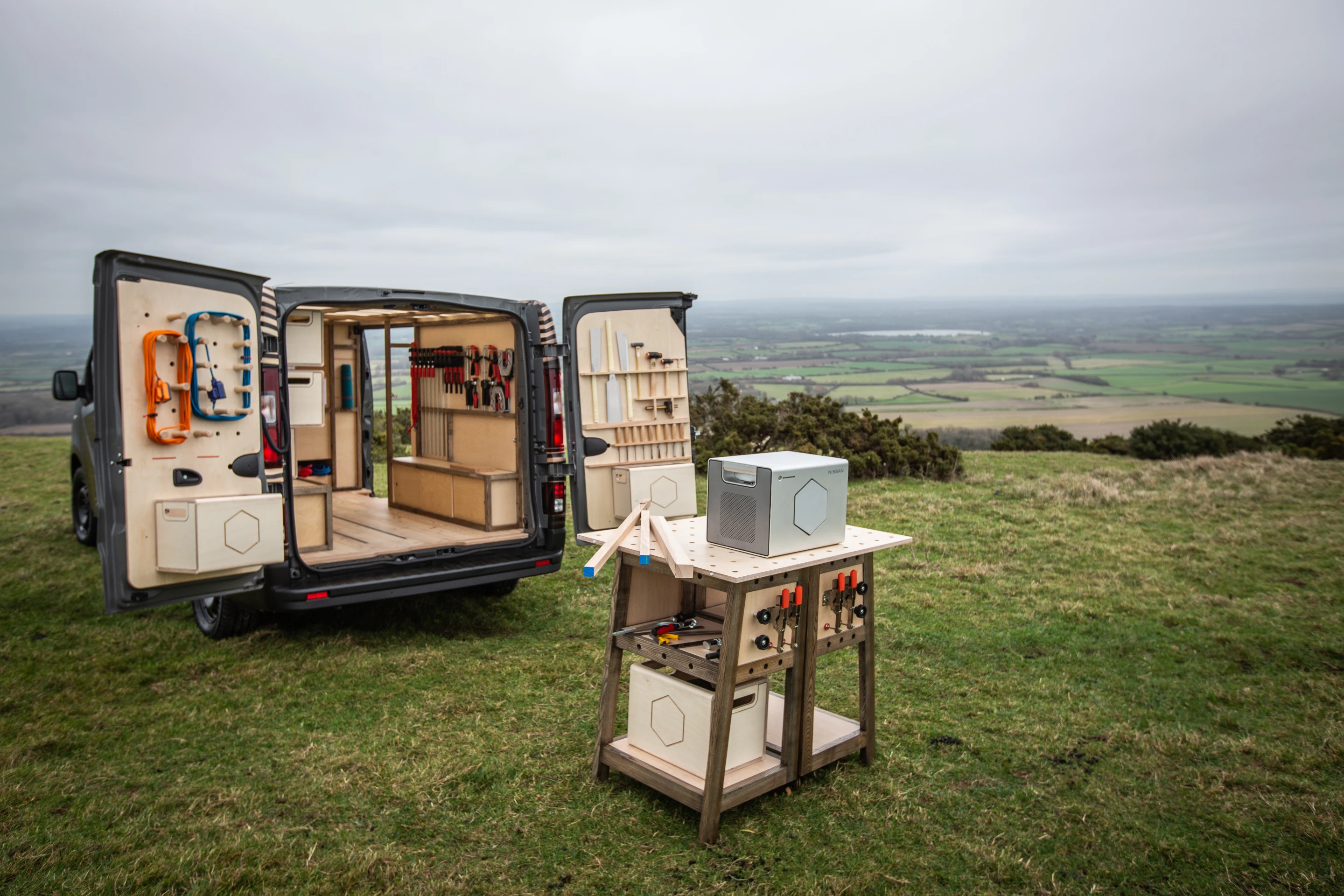 Unveiled at the 2019 Brussels Motor Show this week, the new NV300 Concept-van is heavy on the raw woodworking theme