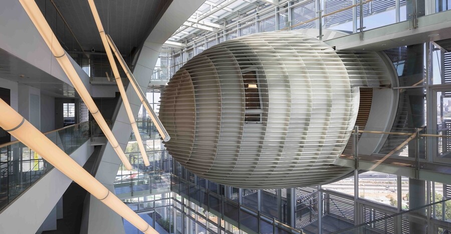 The Capsule in the PSES building houses a workshop and meeting space (Photo: Shai Epstein)