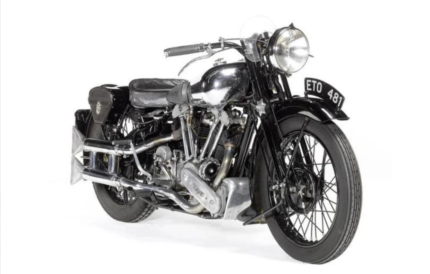 Click the image to go to the image library for this 1938 Brough Superior SS100. The bike was sold for GBP £151,100 (US$272,110) in September 2008, by Bonhams - this link takes you directly to the official auction page for this motorcycle on the Bonhams site.