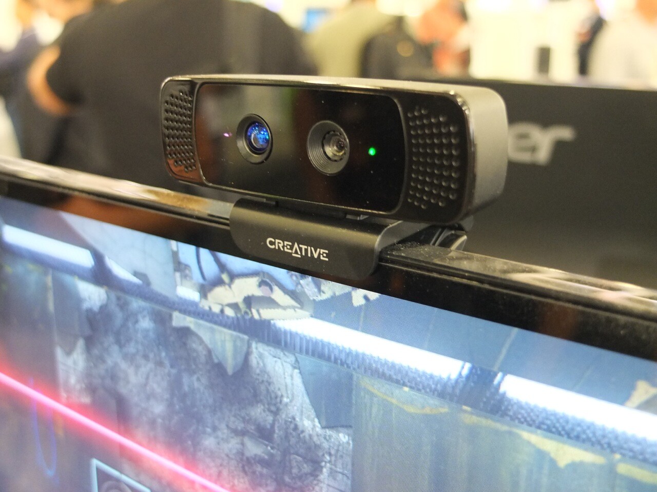 The Creative Senz3D will be available in the US from September 25, at a price of US$199