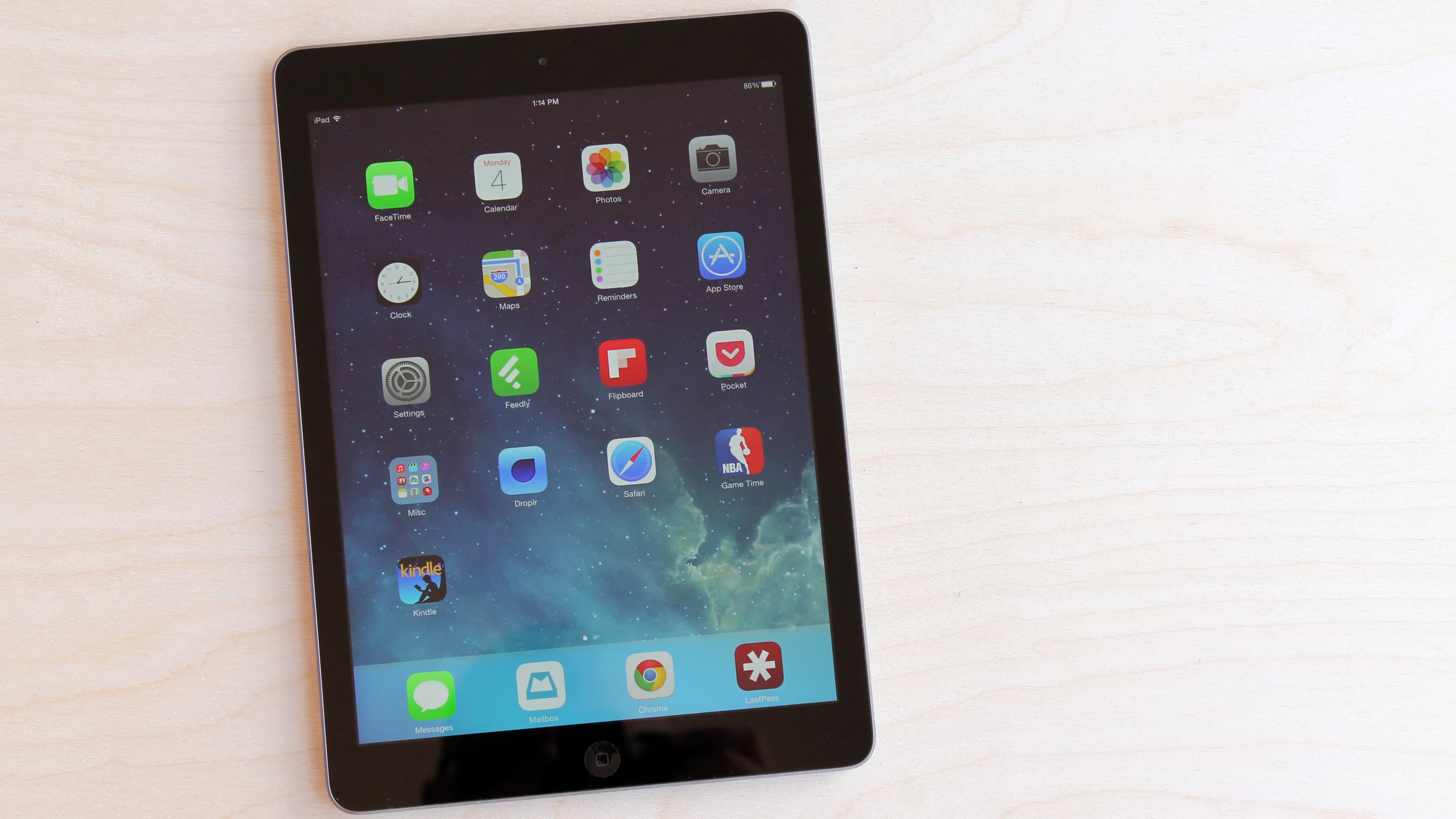 The iPad Air runs the new iOS 7