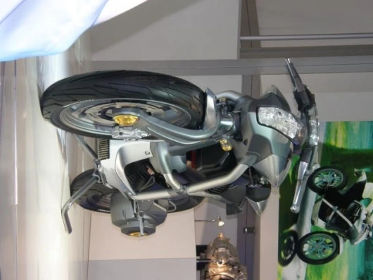 Suzuki's Crosscage concept.