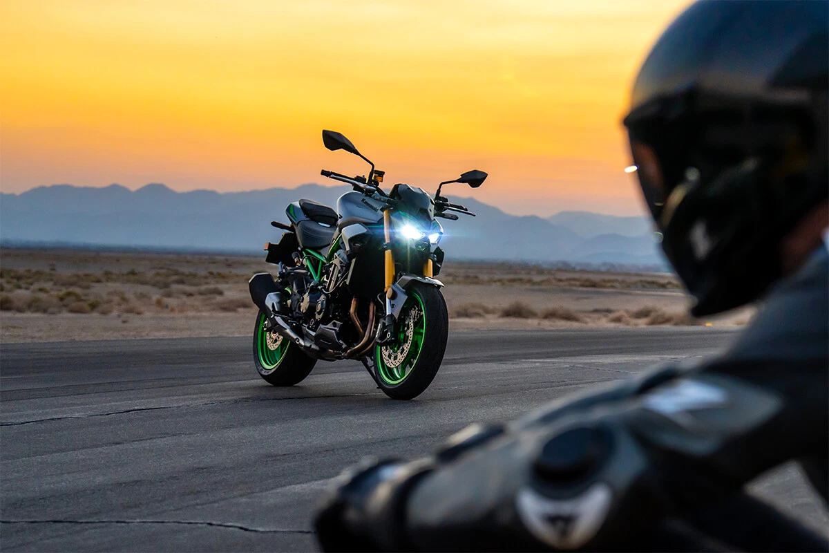 The subscription license for the new voice command feature is linked to the owner and not the motorcycle