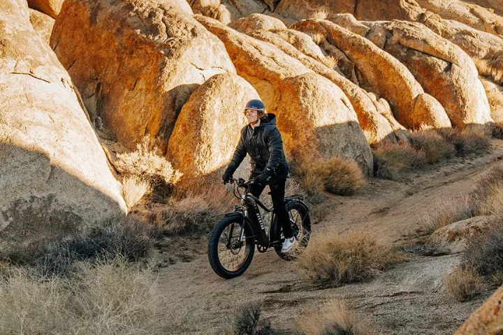 The most notable upgrade for the Aventure.2 is the addition of a torque sensor for a more responsive pedal-assisted ride