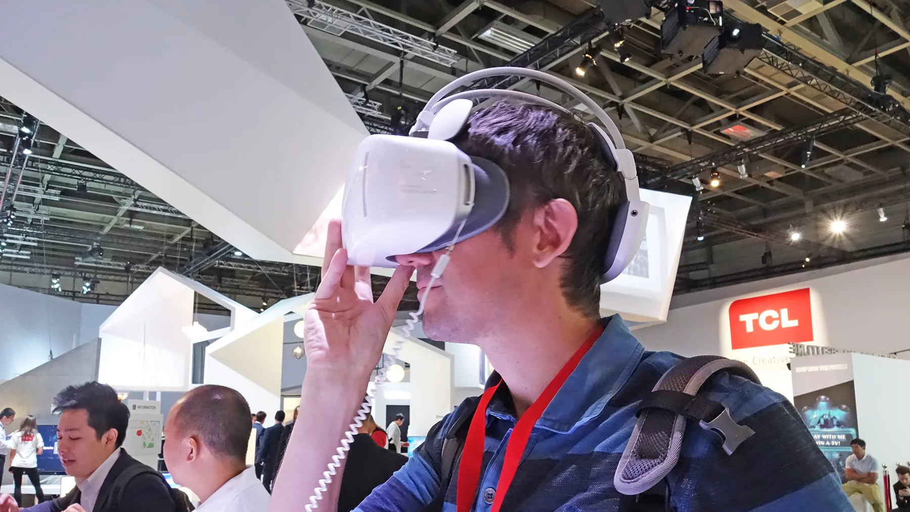 The VR headsets keep coming, but the Alcatel Vision runs on its own