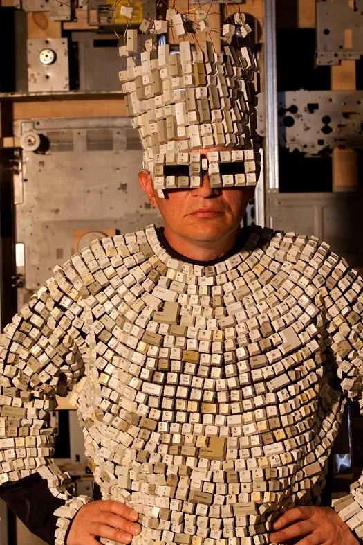 Computer parts sculptor Marek Tomasik