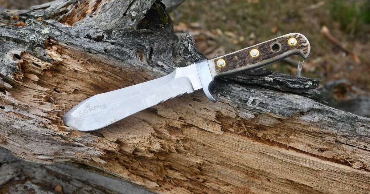 A Legend of Hunting Knife Design