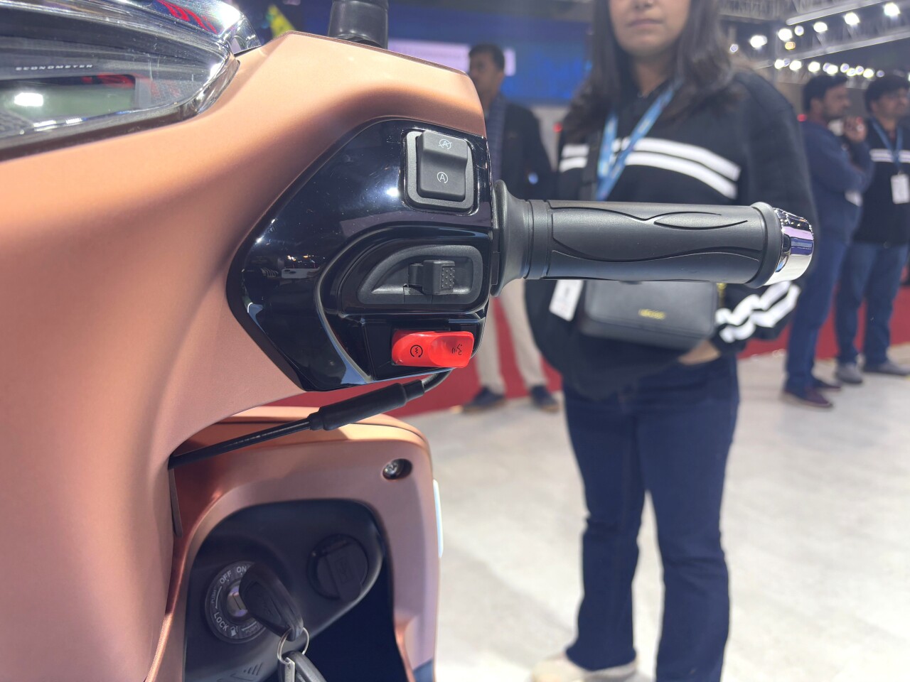 There’s a button on the switch box that allows you to switch between the CNG and gasoline modes and vice versa