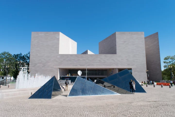 The National Gallery of Art East Building in Washington was over a decade in the making with Pei initially selected to design the structure in the late 1960s (Credit: Difference Engine (CC BY SA 4.0))