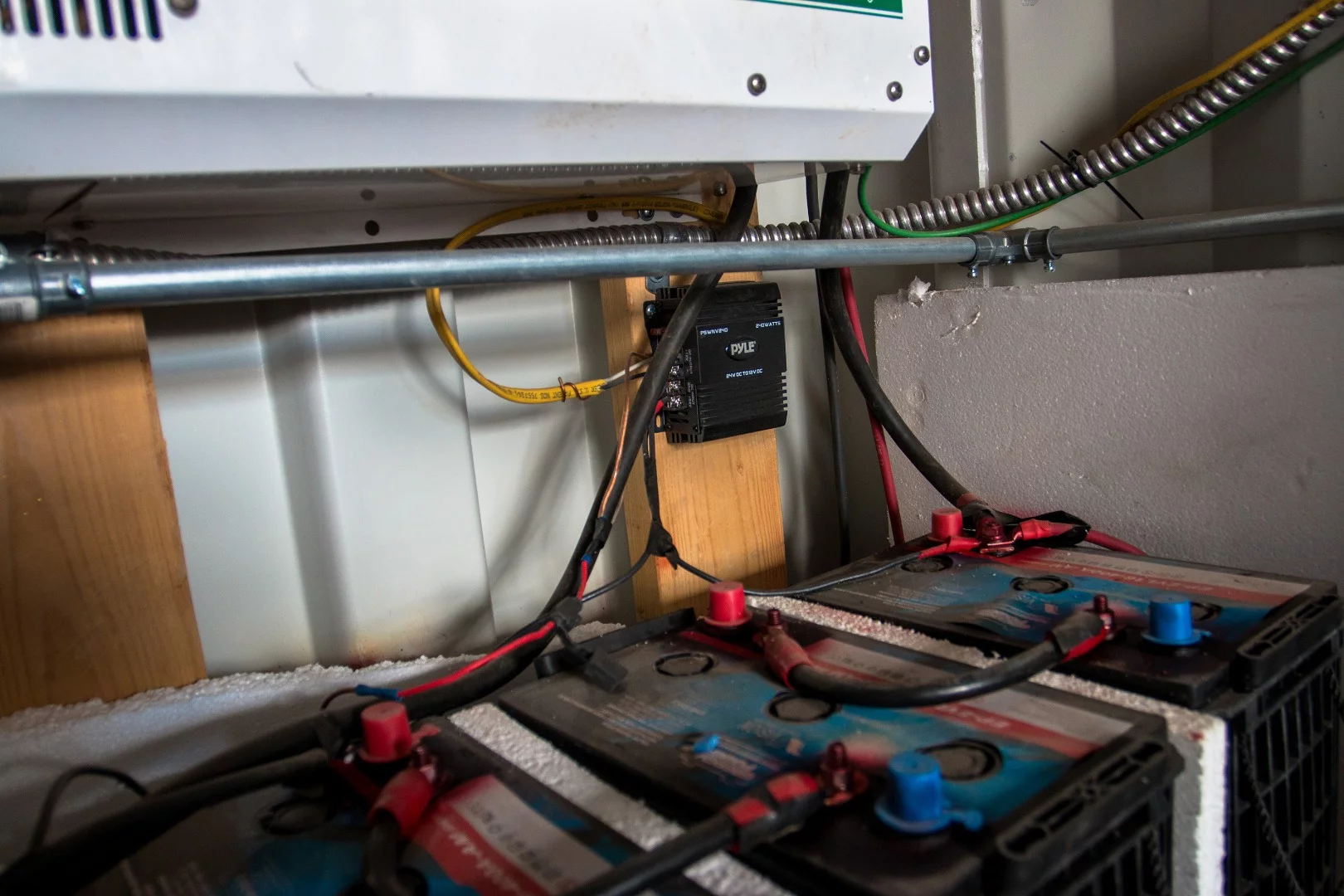 Pyle 24 to 12 volt step down converter. It's only purpose is to run the LED lighting inside the tiny house.