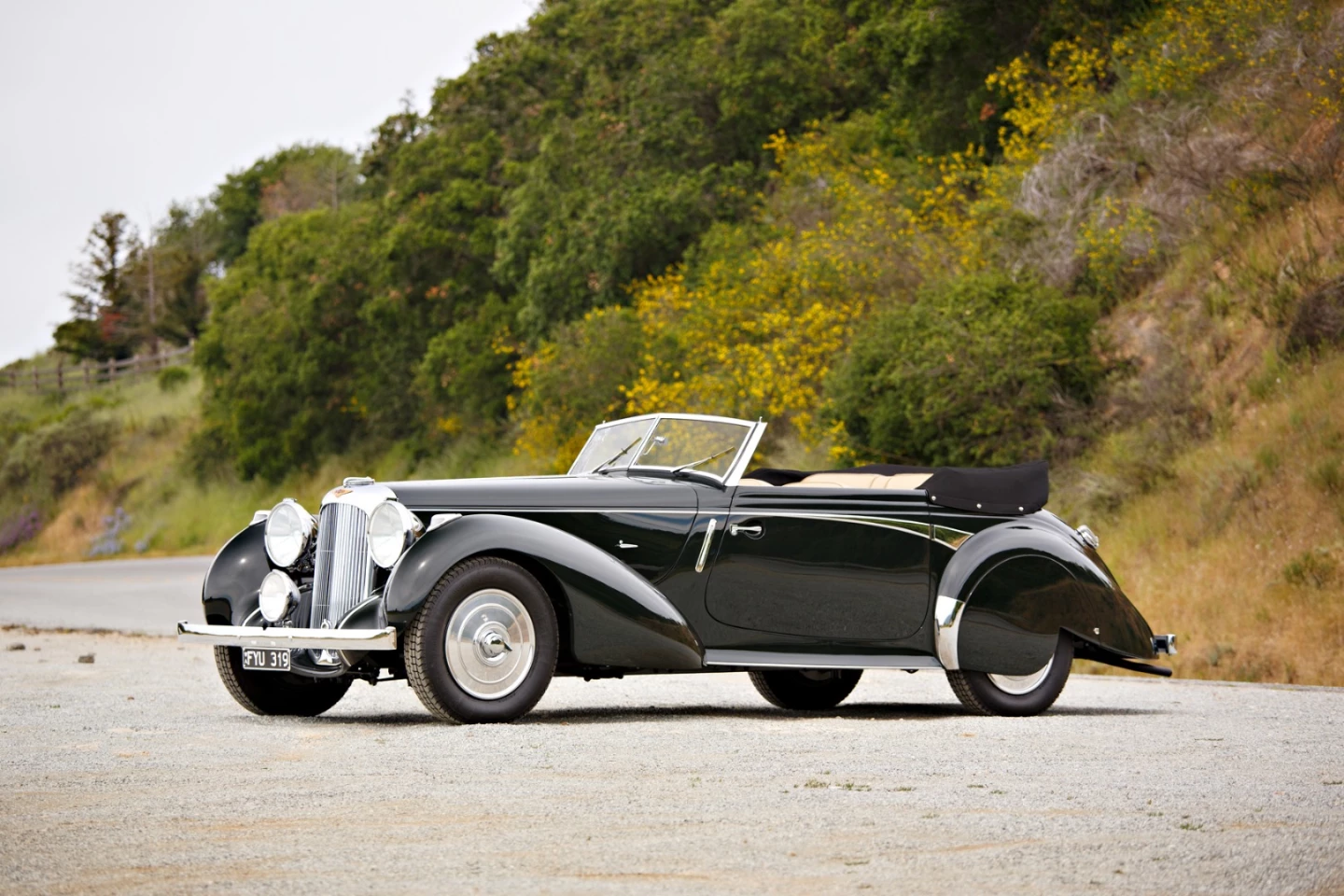 1939 Lagonda V-12 Rapide Drophead Coupe | Estimate: from $900,000 to $1,200,000 | Auction House: Gooding & Company | Official Auction Description