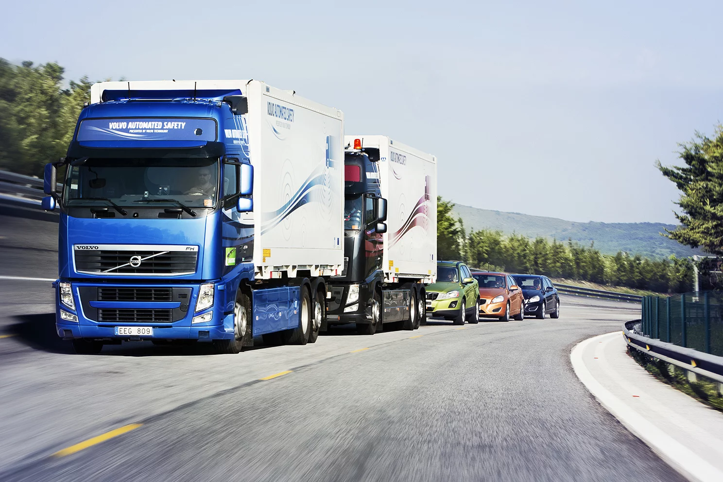 SARTRE road train (Image: Volvo)