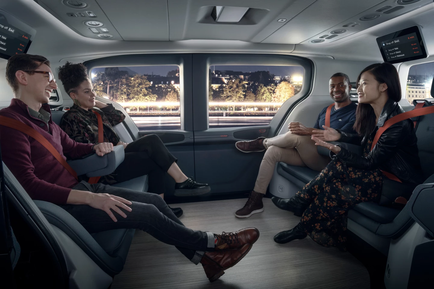 The "Cruise Origin" is autonomous, and with no driver or steering wheel, it enables a much larger cabine with vis-a-vis seating for up to six people. Ride sharing is not compulsory, so private meetings are also possible.