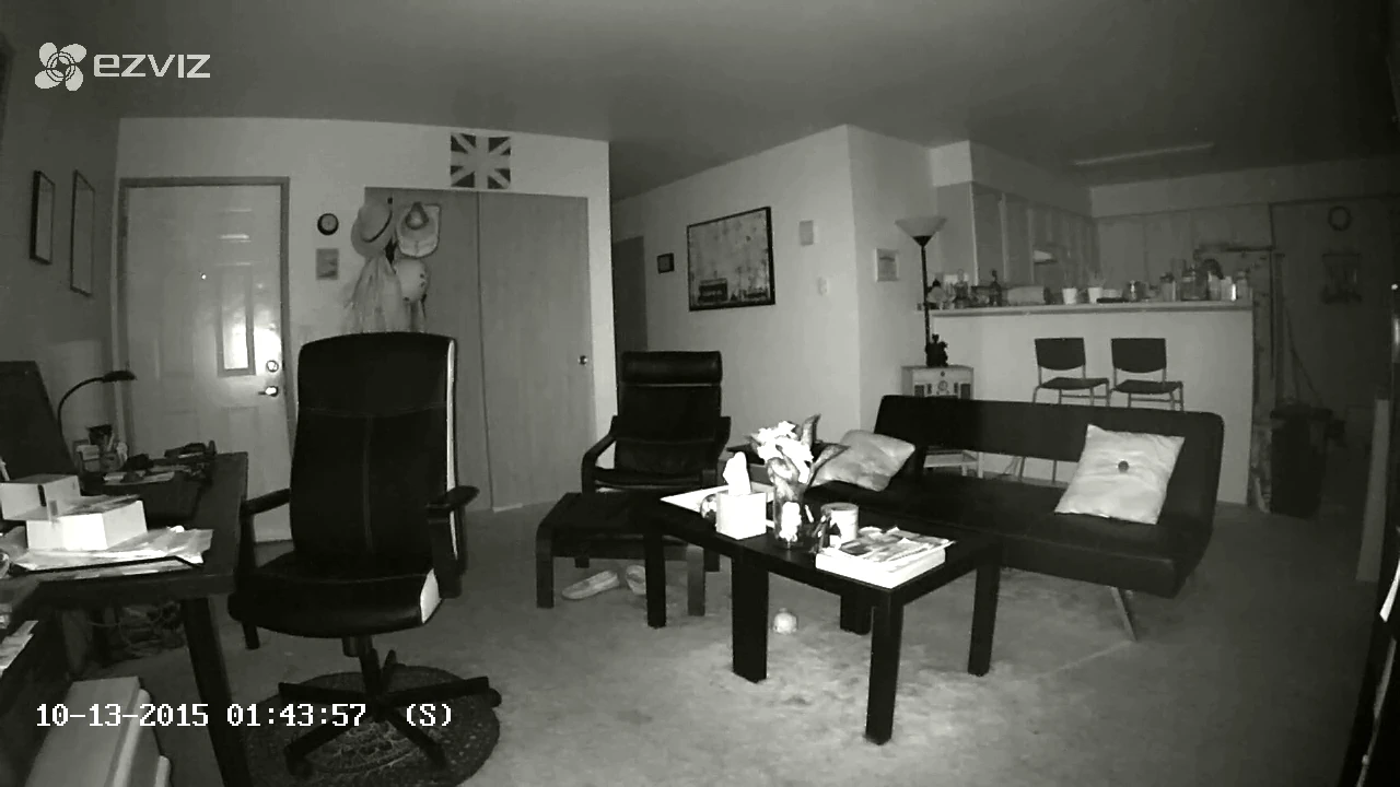 The Ezviz Mini camera image taken in infrared