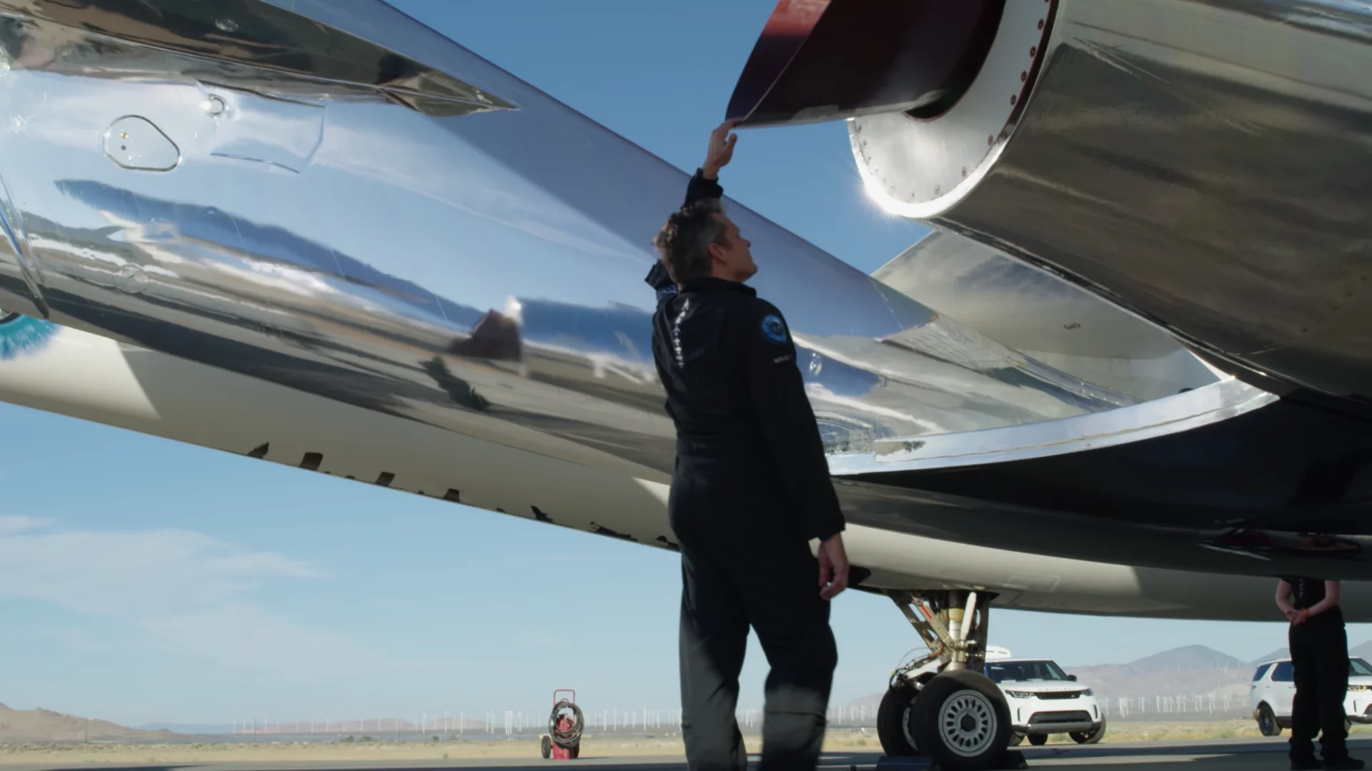 Final inspections of Virgin Galactic's spaceplane before the latest testing